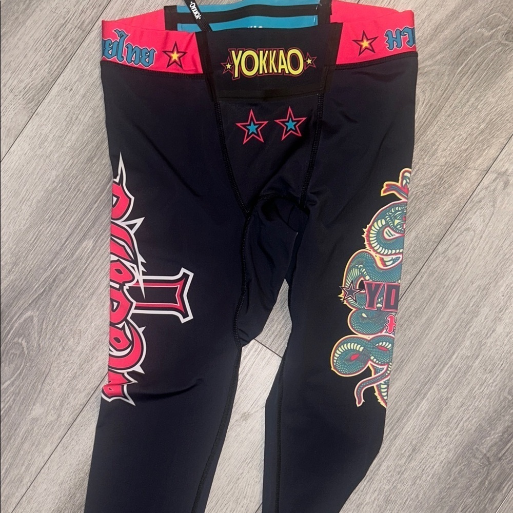 YOKKAO COMPRESSION PANTS Size Small - Picture 3 of 6